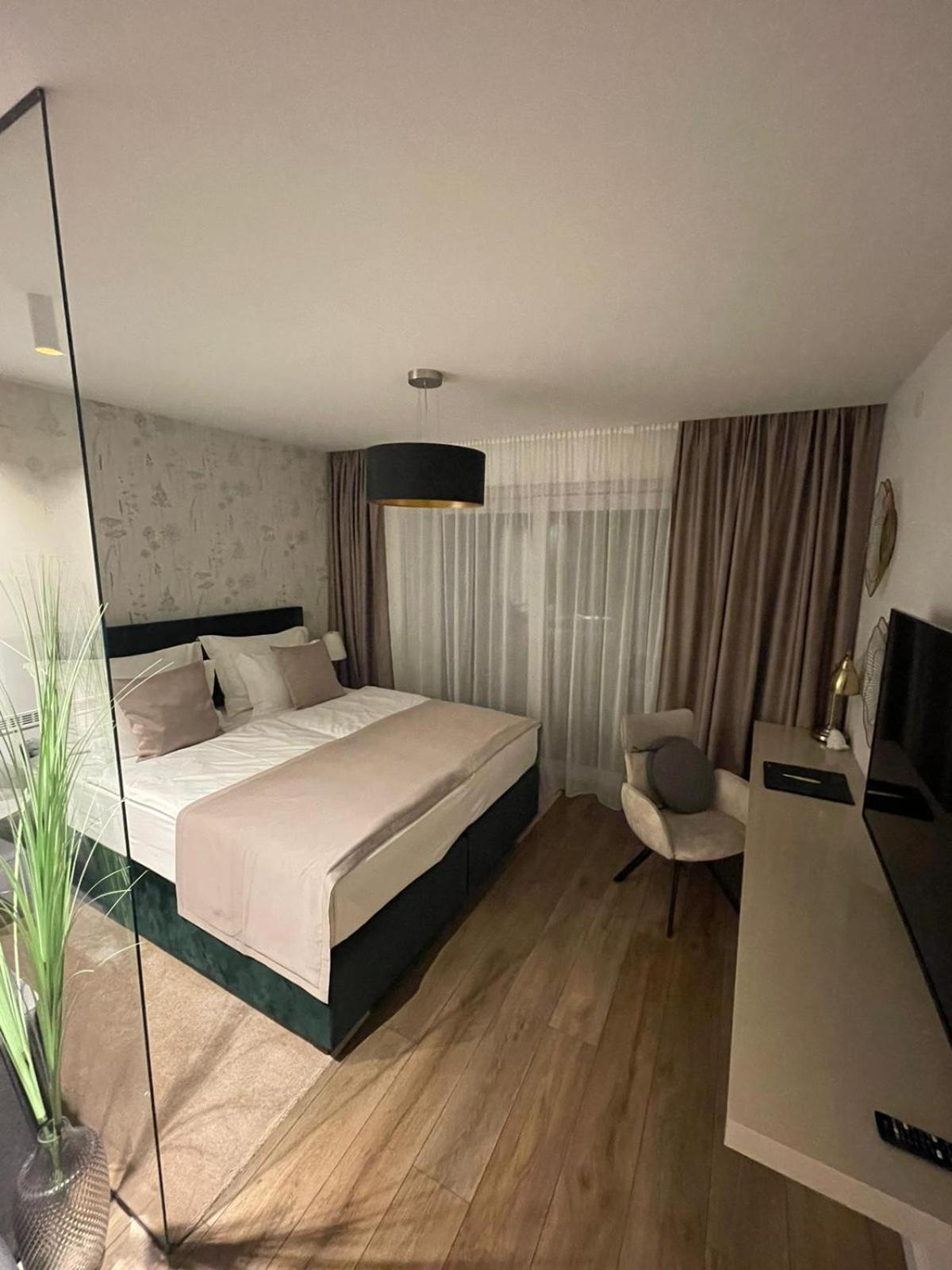 אוסילק Apartman My Story מראה חיצוני תמונה